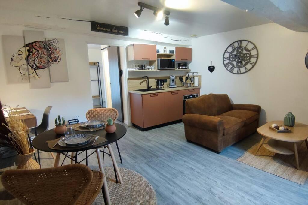 Le Joli'Mans, Appartement Refait A Neuf, Entierement Equipe, Pour 2 Personnes, Proche Quartier Historique Et Centre لو مان المظهر الخارجي الصورة